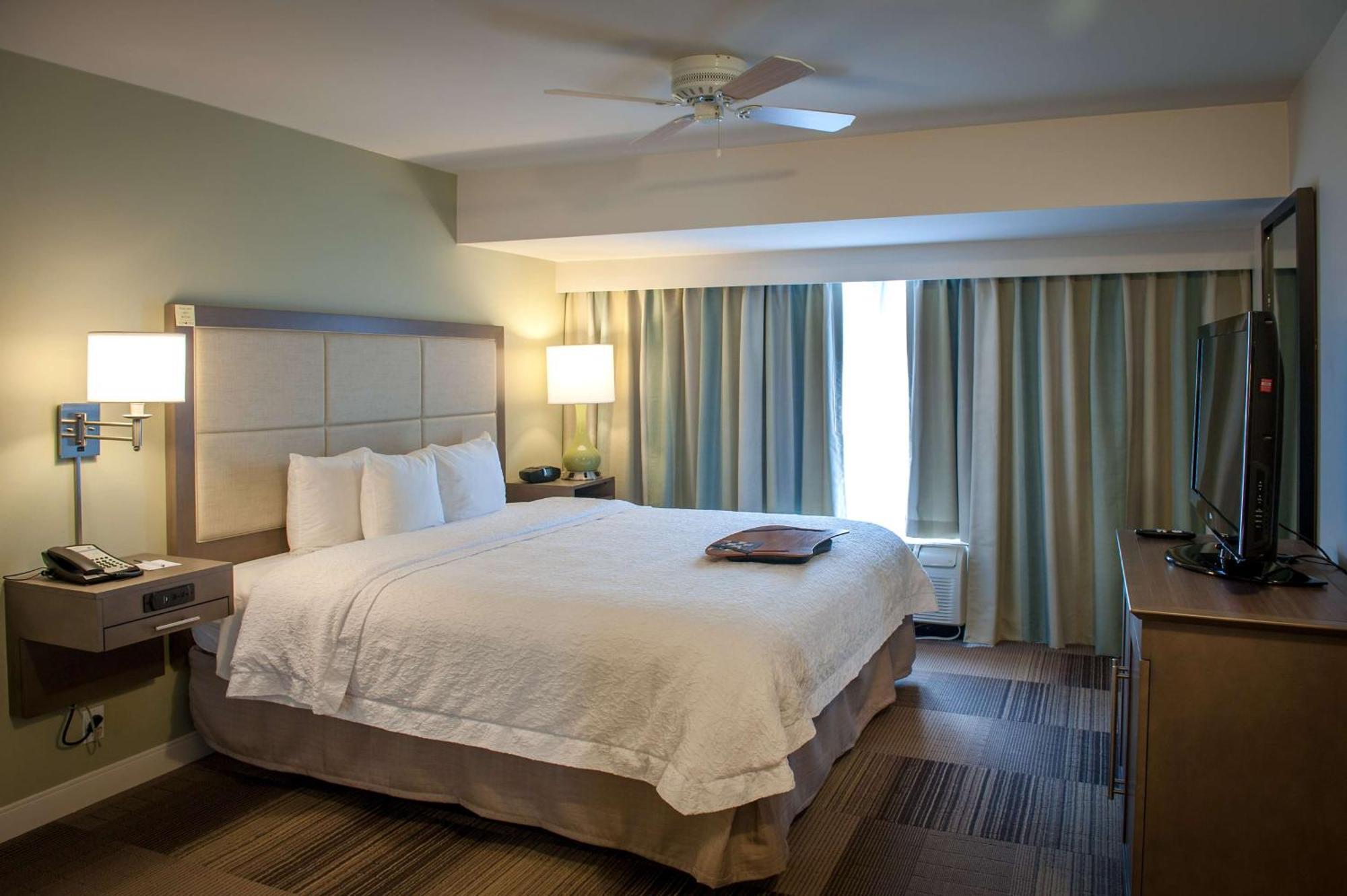 Hampton Inn & Suites New Orleans/Elmwood Harahan Buitenkant foto
